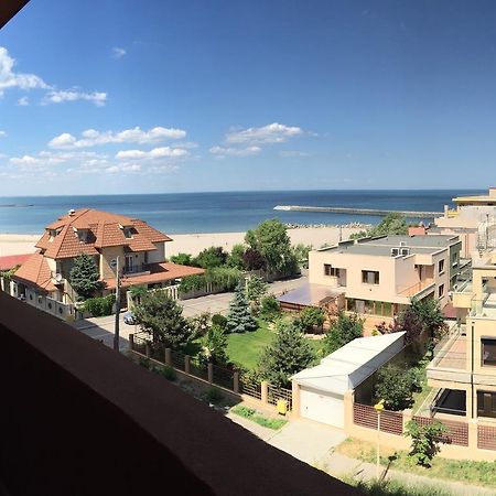 Cristian Apartment Констанца Екстериор снимка