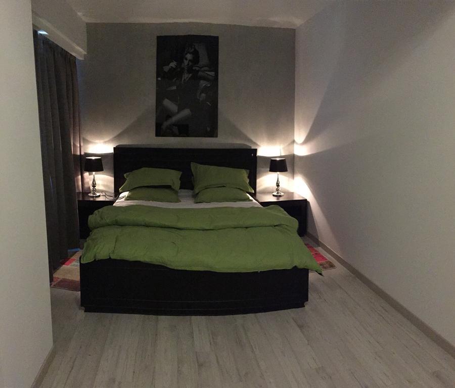Cristian Apartment Констанца Екстериор снимка