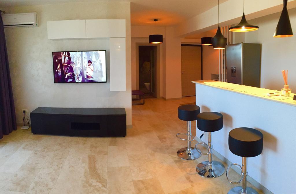 Cristian Apartment Констанца Екстериор снимка